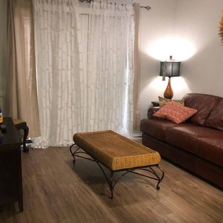 Lovely 1-Bedroom Rental Space With Free Parking 夏洛特 外观 照片